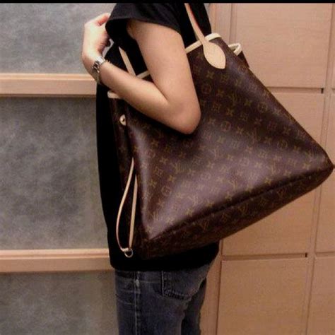 louis vuitton penny bag